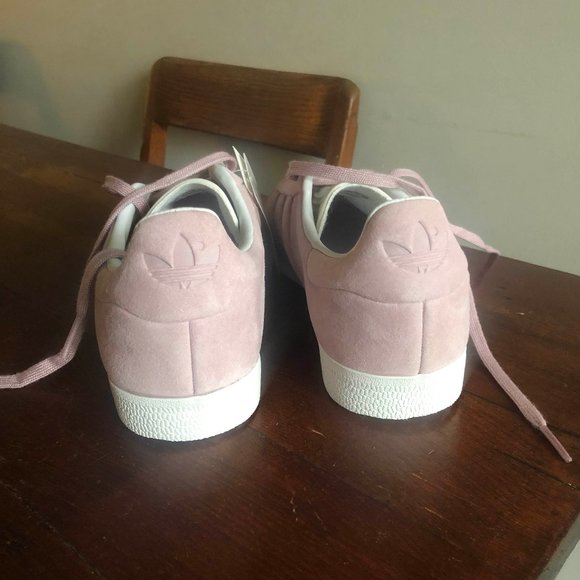 BNWT Adidas Gazelle Stitch and Turn sneakers - Picture 3 of 6